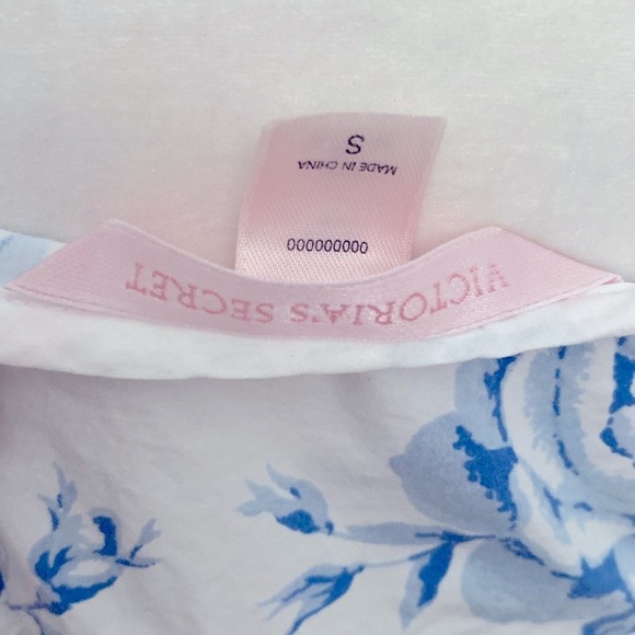 Victoria's Secret Blue Floral Dress - Picture 5 of 13